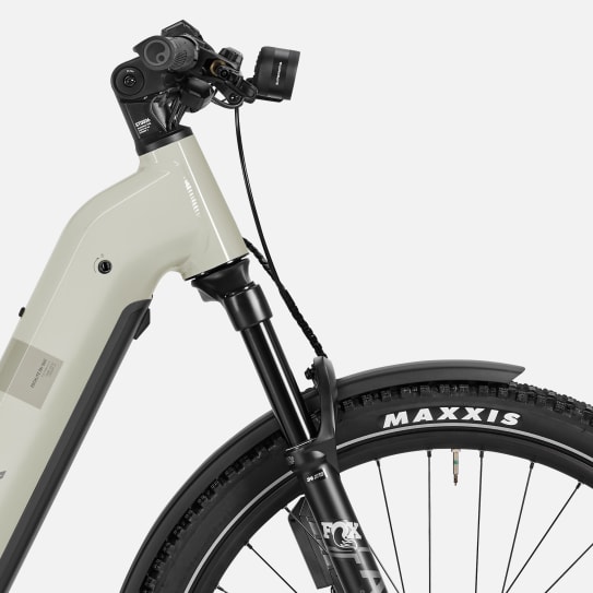 Pathlite:ON 9 SUV step-through