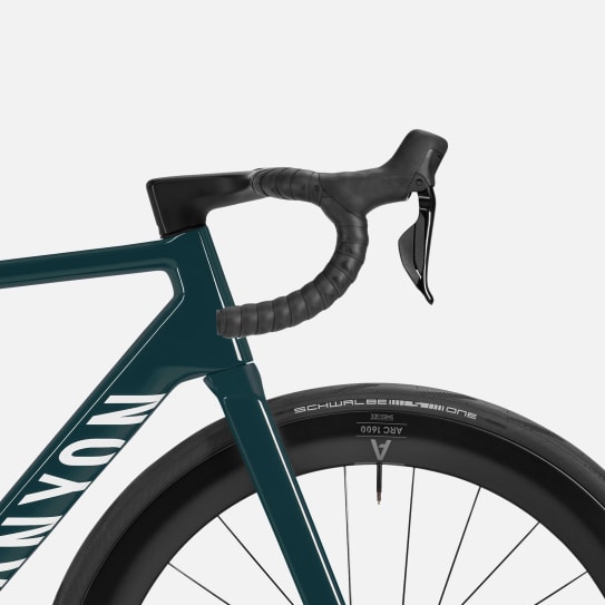 Ultimate CF 7 Di2 AERO