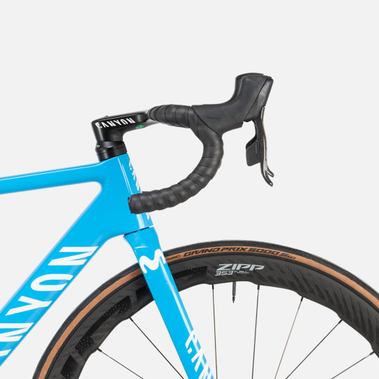 Ultimate CF SLX Team Movistar