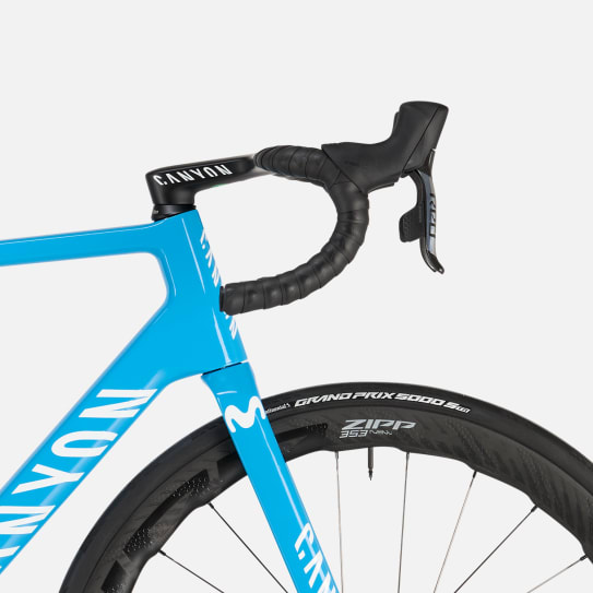 Ultimate CF SLX Team Movistar