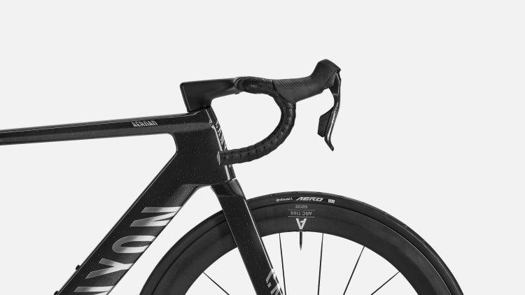 Aeroad CFR AXS
