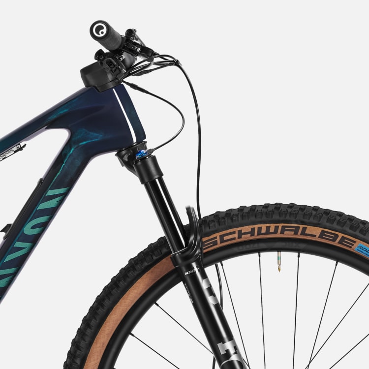 Lux Trail CF Di2