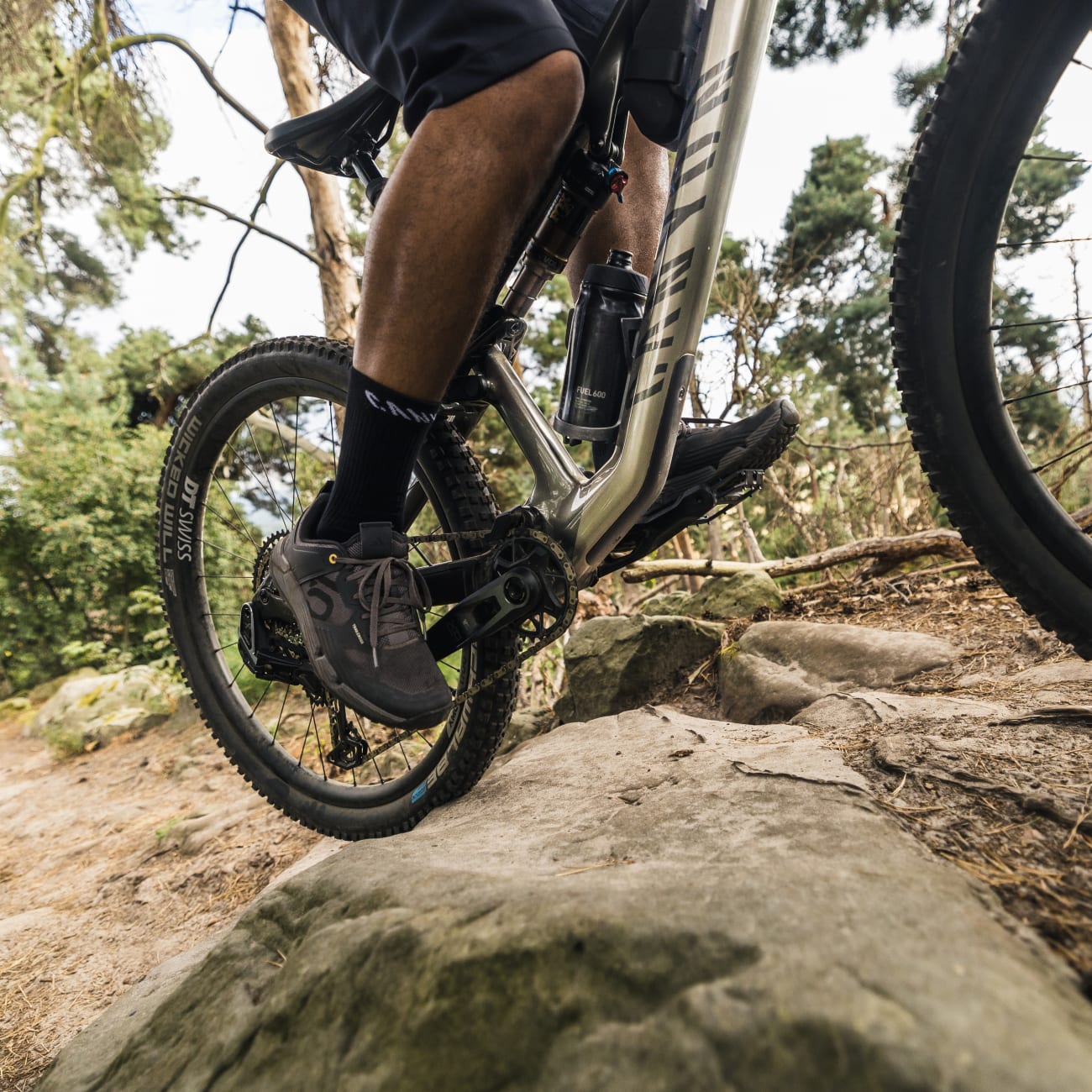 Canyon Neuron CF 8 SRAM GX Eagle AXS Transmission 18