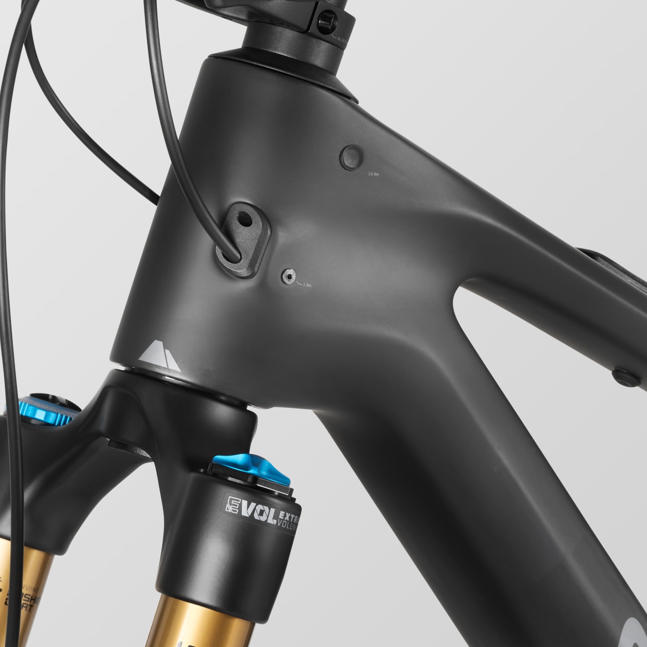 Canyon Spectral CF 9 SRAM X0 Eagle AXS Transmission 39