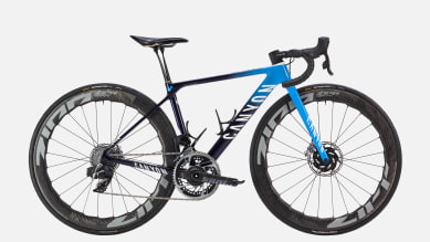 Ultimate CF SLX Team Movistar