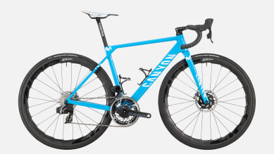 Ultimate CF SLX Team Movistar