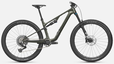 Lux Trail CF 7
