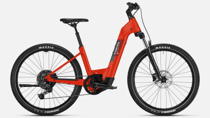 Pathlite:ON 5 SUV step-through