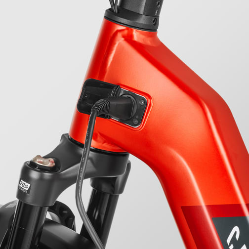 Pathlite:ON 8 SUV step-through