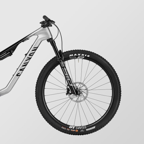 Lux Trail CF 9