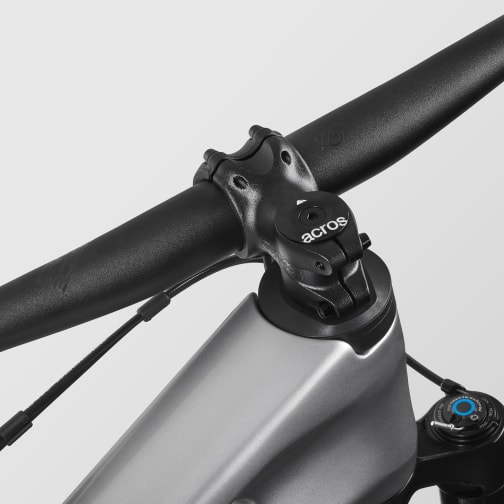 Lux Trail CF 9