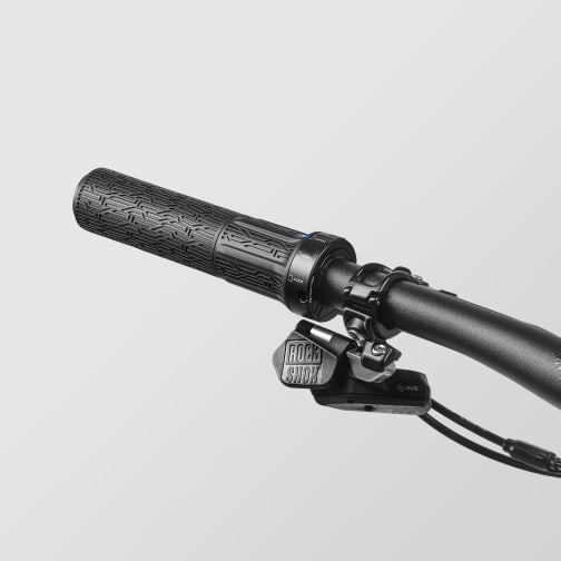 Lux Trail CF 9