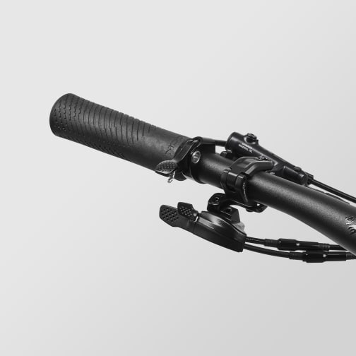 Lux Trail CF 6