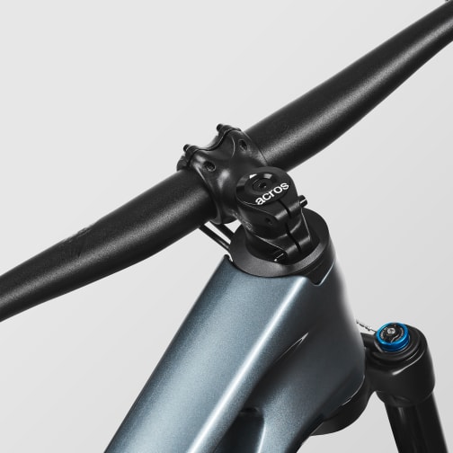 Lux Trail CF 9