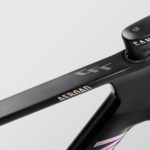 Aeroad CFR Cosmos