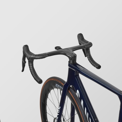 Aeroad CFR AXS