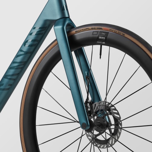 Ultimate CF SLX 9 Di2