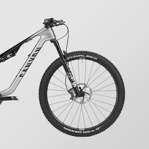 Lux Trail CF 8
