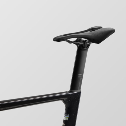 Aeroad CFR AXS