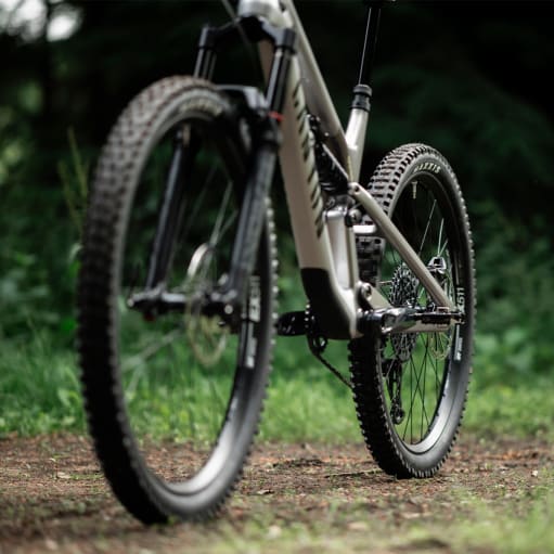 Spectral CF 8 K.I.S.