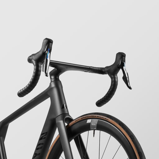 Endurace CF SLX 8 AXS Aero