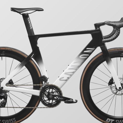 Aeroad CF SLX 7 AXS SE2