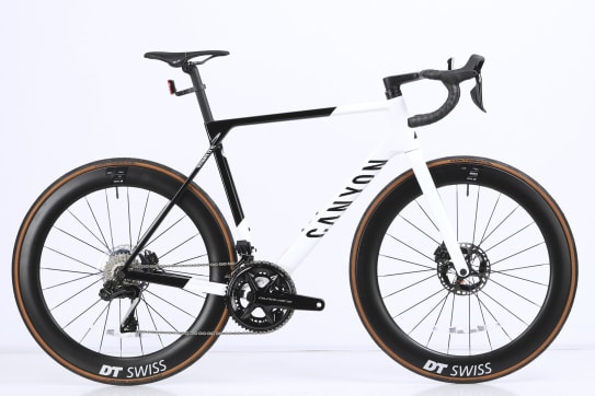 Ultimate CF SL 7 Di2