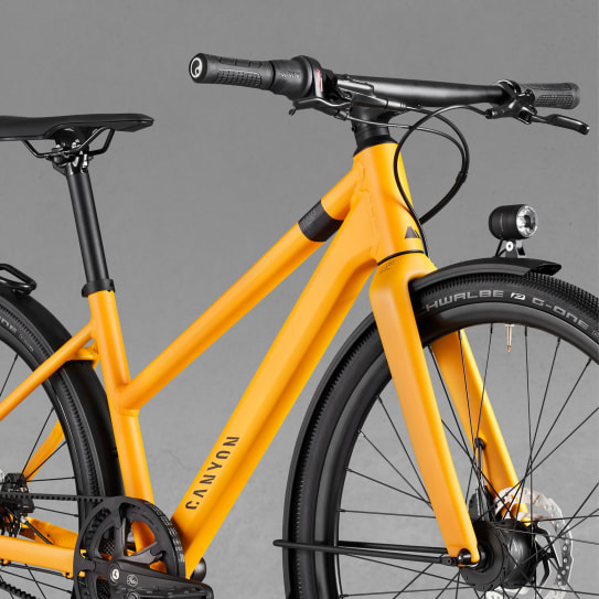 Commuter 5 mid-step