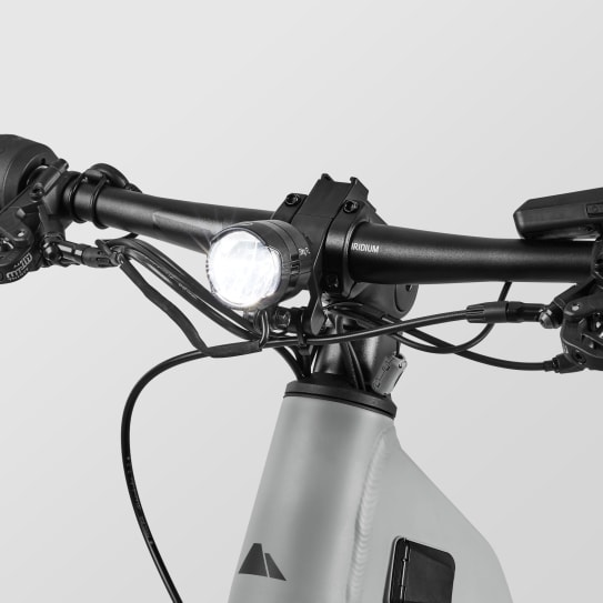 Pathlite:ON 6 SUV step-through