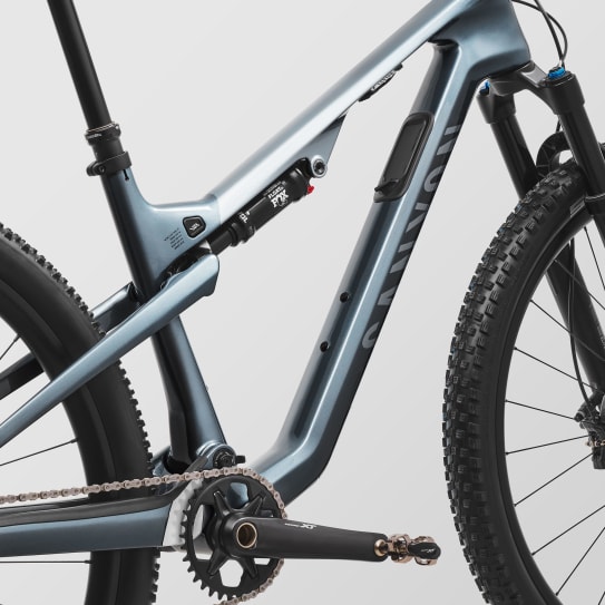 Lux Trail CF 8