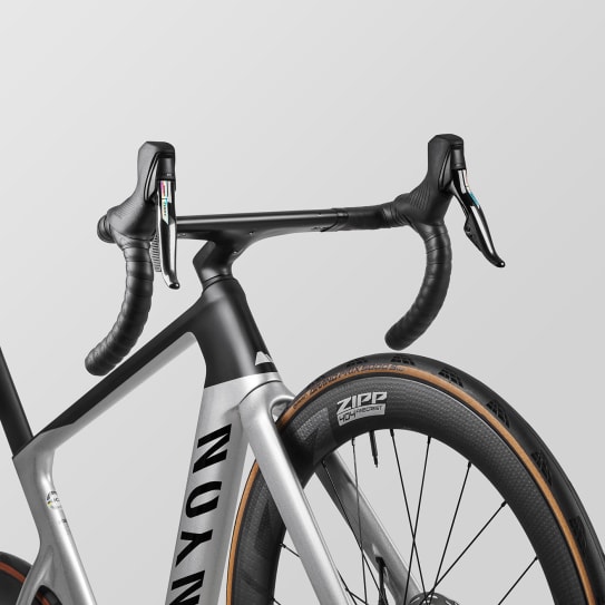 Aeroad CF SLX 8 AXS