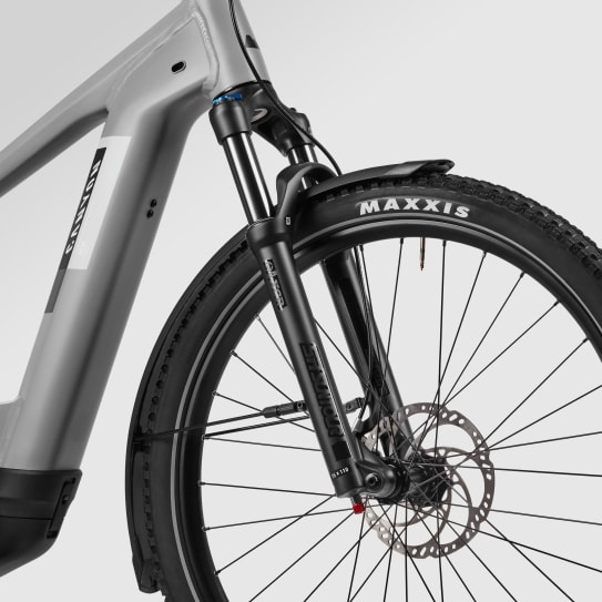 Pathlite:ON 7 SUV step-through