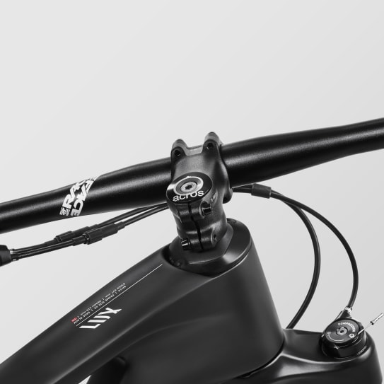 Lux World Cup CF Young Hero