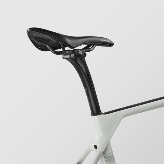 Endurace CFR AXS