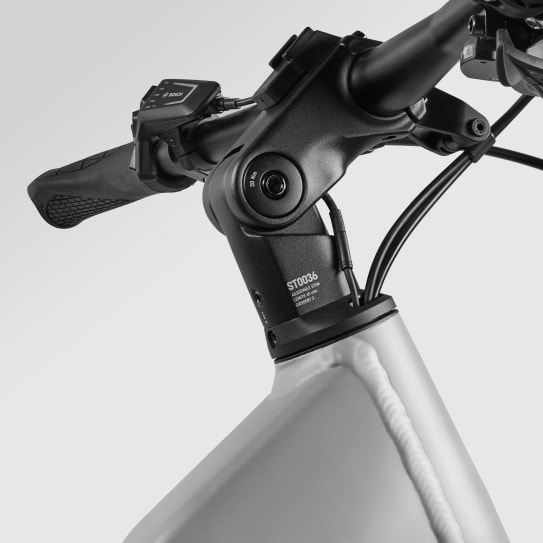 Pathlite:ON 5 SUV step-through