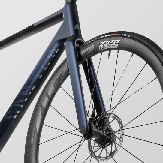 Ultimate CF SLX 8 AXS