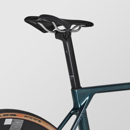 Ultimate CF SLX 8 Di2