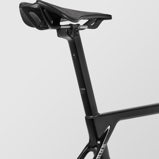 Ultimate CF SL 7 Di2