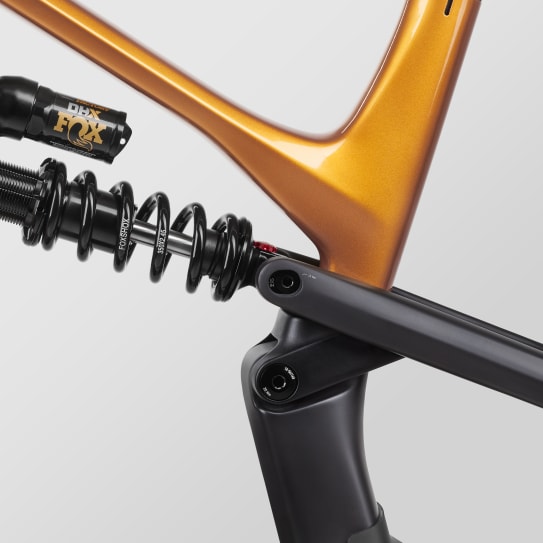 Spectral CF 8 CLLCTV