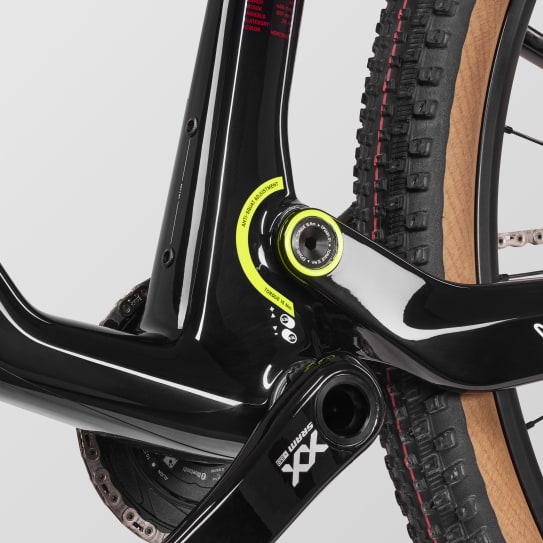 Lux World Cup CFR XX SL AXS