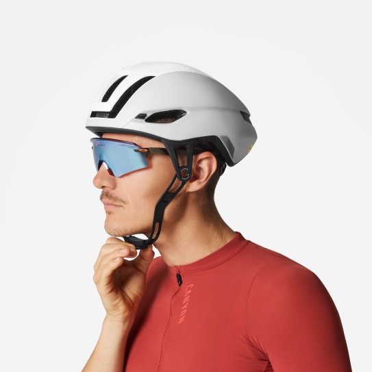 Canyon Stingr CFR Helmet