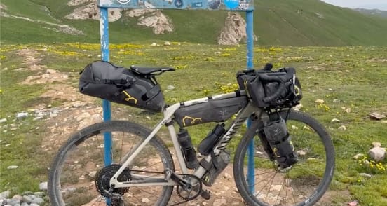 Canyon Grizl CF 8 ESC w/ ECLIPS Shimano GRX RD-RX822 12sp 41