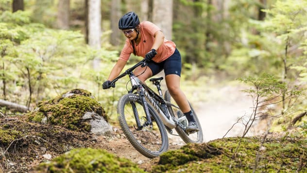 Canyon Lux Trail CF 7 Shimano Deore SLX M7100 35