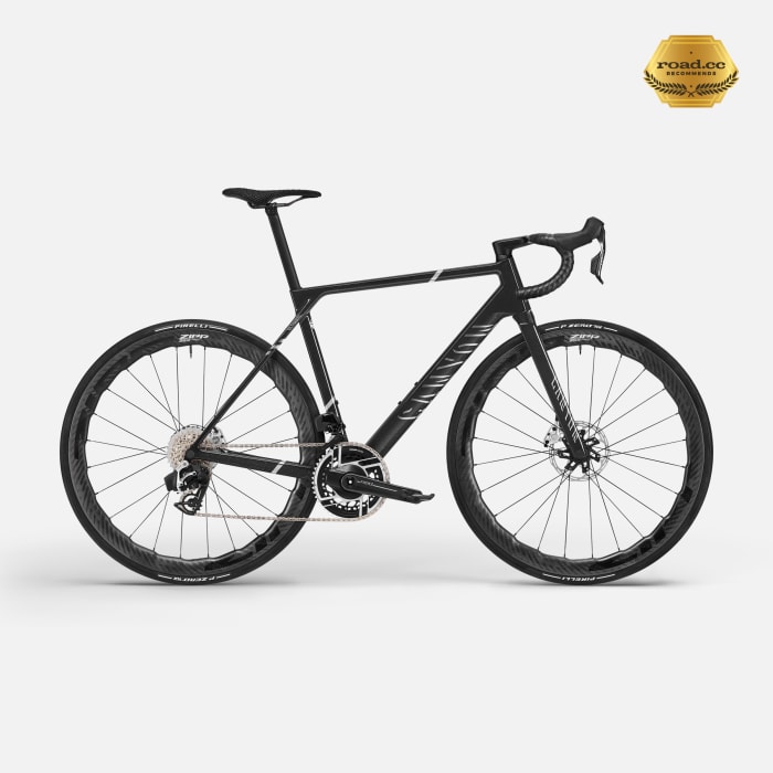 Oferta del día: Ultimate CFR AXS