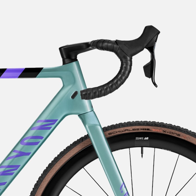 Inflite CF SLX 8