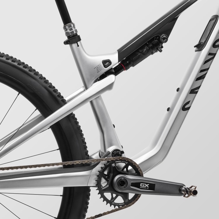 Lux Trail CF 9