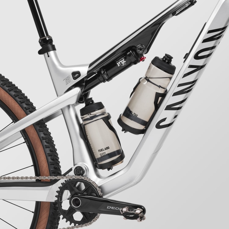 Lux Trail CF 6