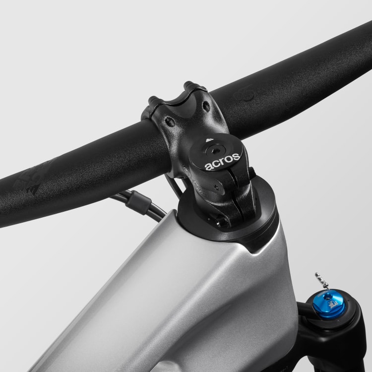 Lux Trail CF 6