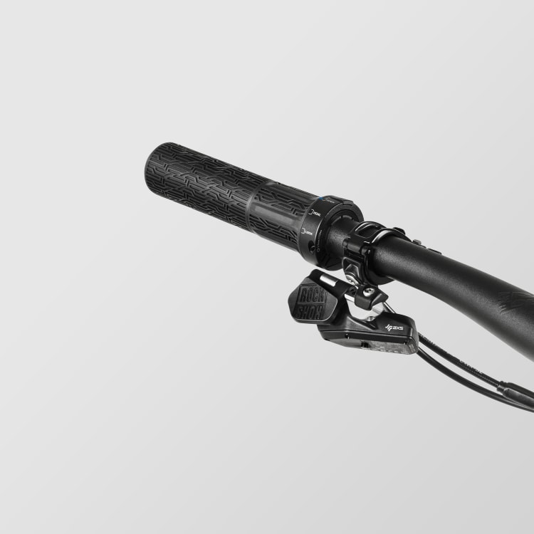 Lux Trail CF 9