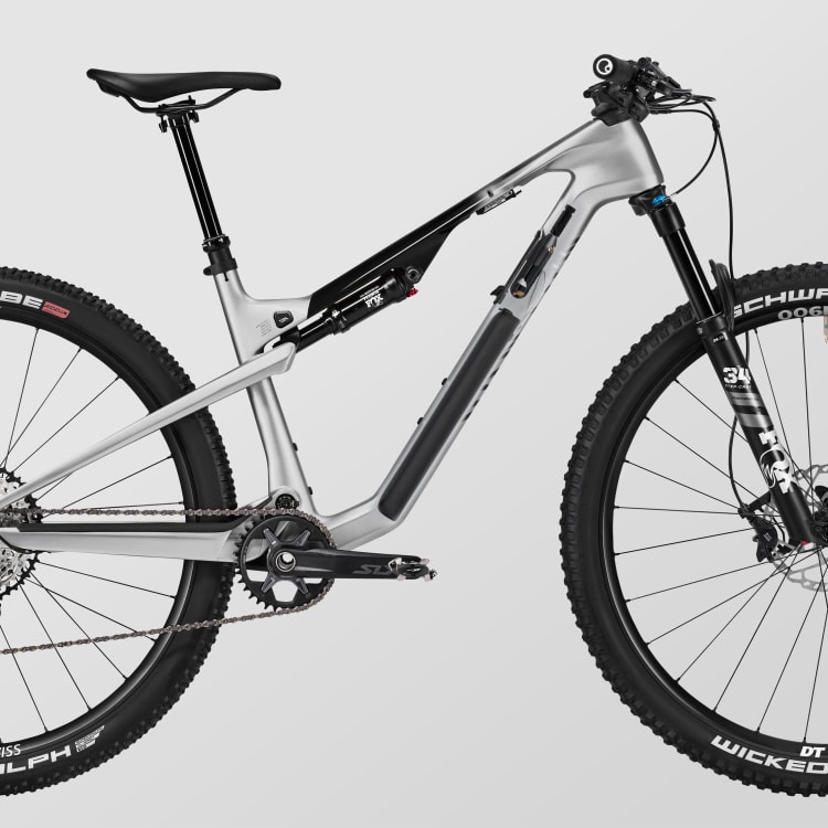 Lux Trail CF 7